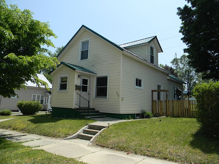 Listing photo