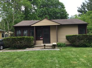 6 Florida Dr, Urbana, IL