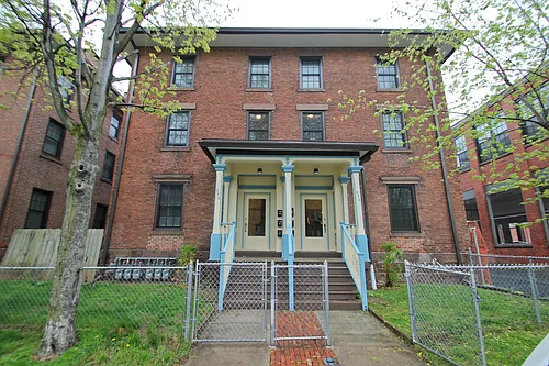 246 Lawrence St #3 Photo 1