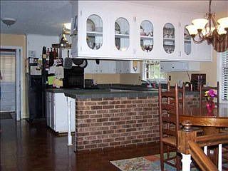 4th image of 334 Birchwood Dr