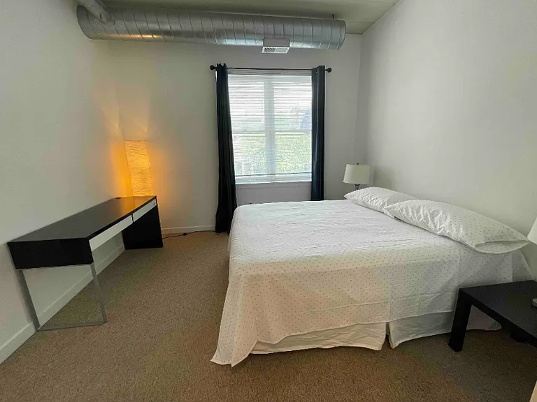 1155 W Madison St — Photo 12