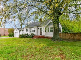 345 Fox Hill Rd, Hampton, VA 23669