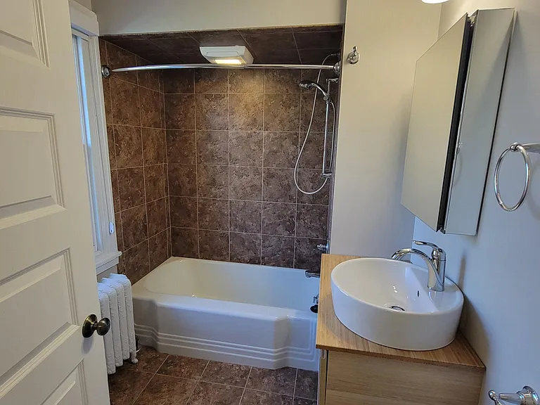 113 Grayling Ave #2 — Photo 13