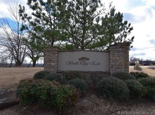 22057 Countryside Dr, Claremore, OK 74019