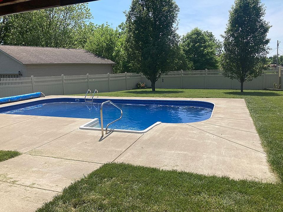 1st image of 6111 Ivywood Dr