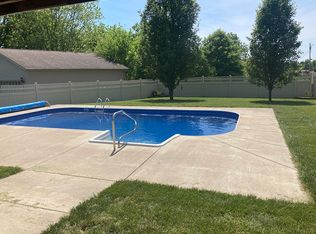 6111 Ivywood Dr, Hamilton, OH 45011