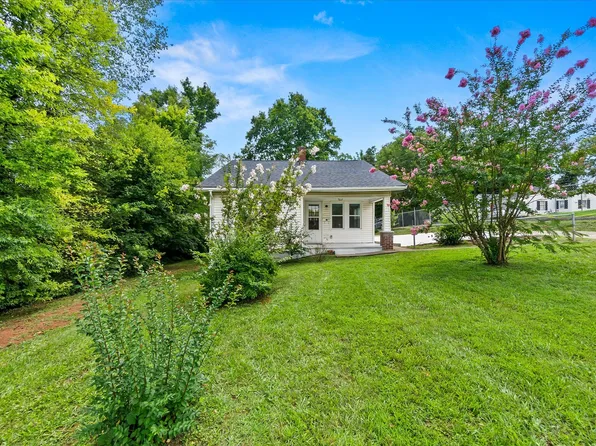 3201 Davenport Rd, Knoxville, TN 37920