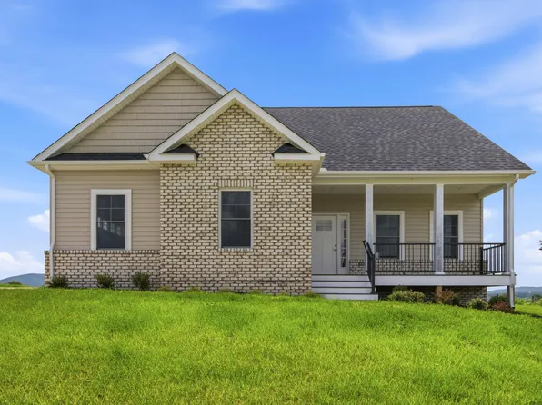 5255 Country Meadow Dr, Dublin, VA 24084