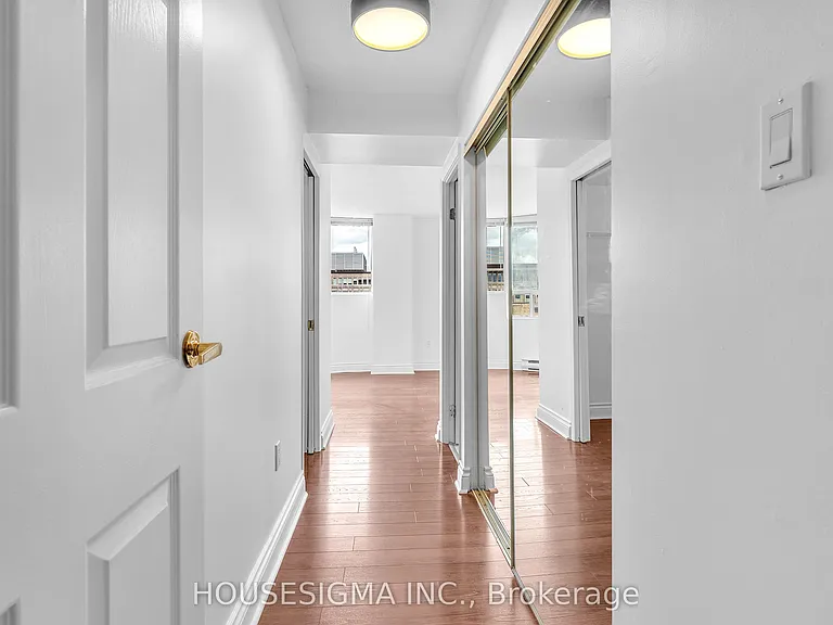 7 Picton St #601 — Photo 4