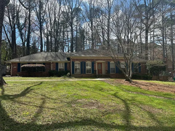 1571 Rochelle Ct, Atlanta, GA 30338