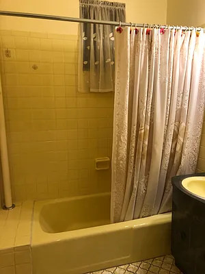 Rented by Liz Realty Group | media 38
