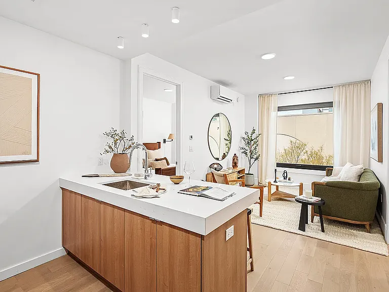 151 S Elliott Pl #4K — Photo 4