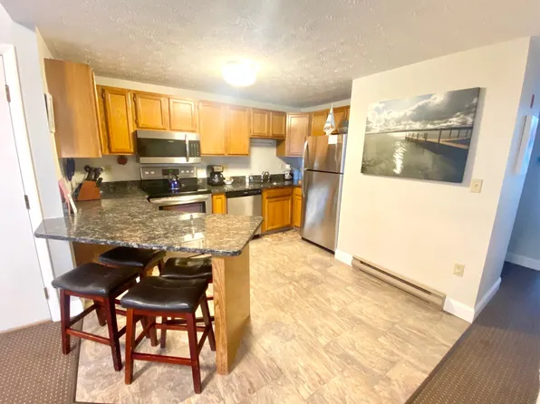 1373 Post Rd, Wells, ME