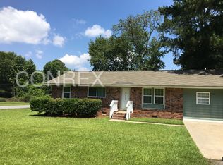 438 Riverside Ln, Cayce, SC 29033