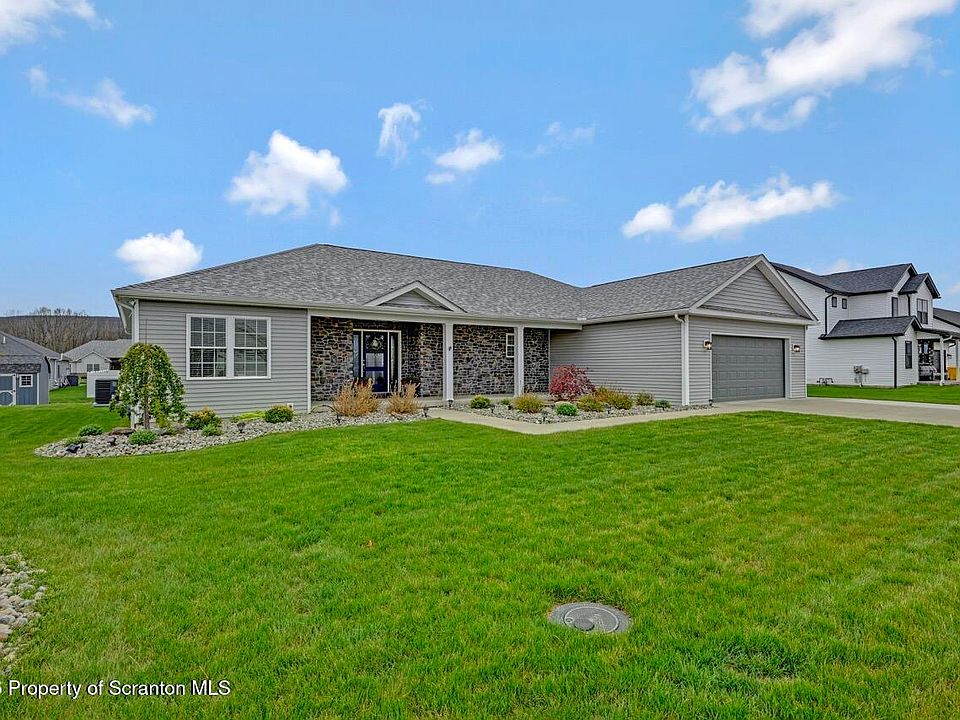 1st image of 114 Osprey Ln