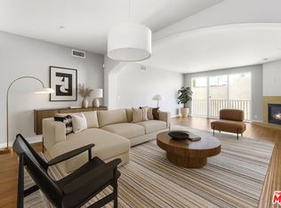 4711 Ambrose Ave UNIT 201, Los Angeles, CA 90027
