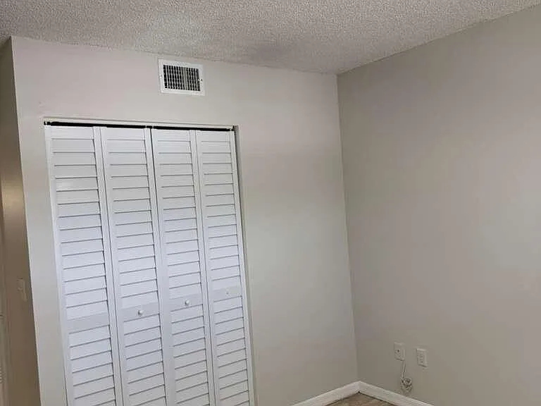 3610 N 56th Ave #205 — Photo 9