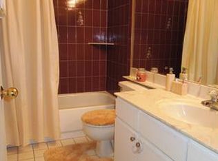 6162 Cedar Ct, Monmouth Junction, NJ 08852