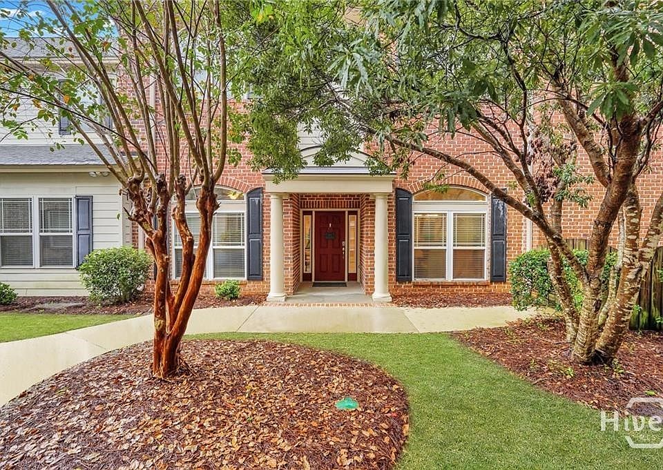 1st image of 2102 River Oaks Drive