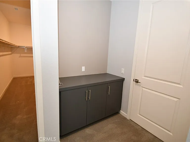 15743 Butterfly Dr — Photo 37