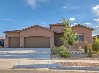 6933 Mountain Hawk Loop NE, Rio Rancho, NM 87144