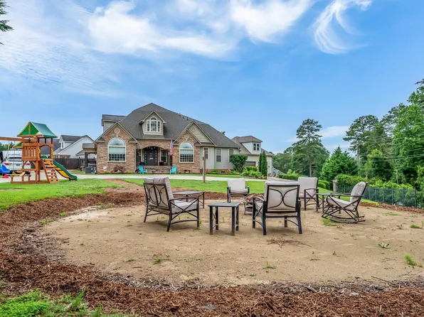 100 Deborah Ln, Greenville, SC 29611