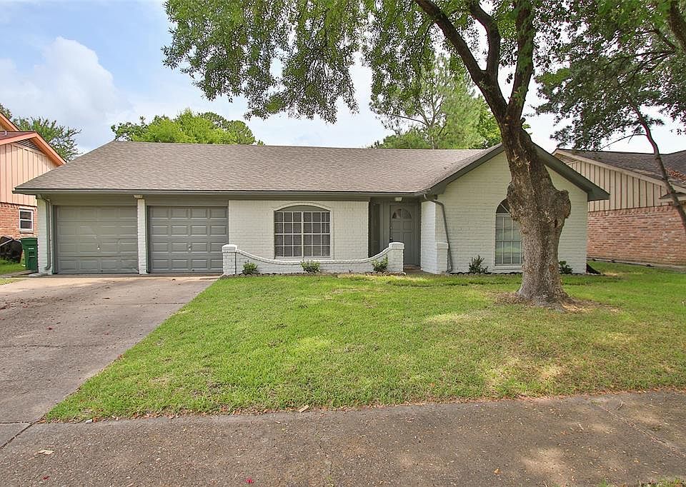 1st image of 12218 Green Glade Dr