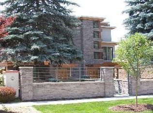 235 N Cook St, Denver, CO 80206