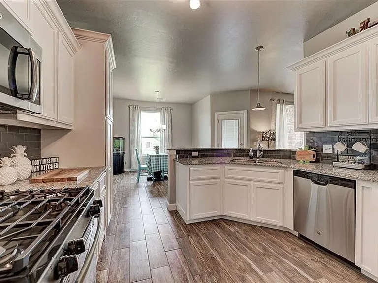 625 Placid Dr — Photo 10