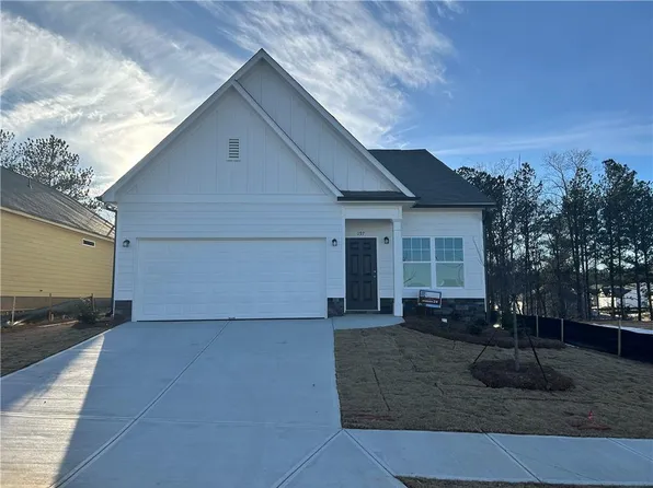 197 Hydrangea Ct, Dallas, GA 30132