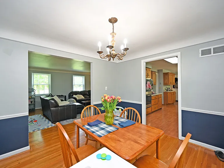 7777 Kugler Mill Rd — Photo 8