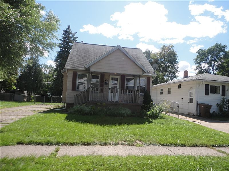 654 Lenox