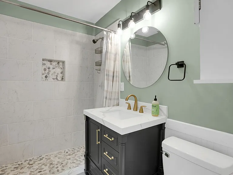 9 Hillyer Dr — Photo 36