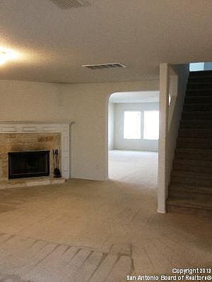 5th image of 8135 Ashwood Pointe