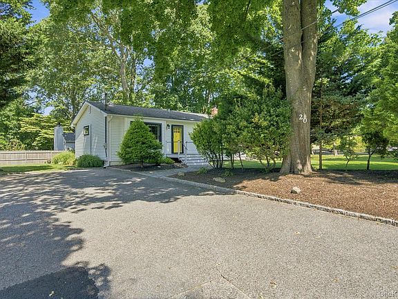 3rd image of 20 Lynbrook Drive