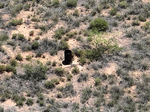 4th image of W Agua Blanca Rd