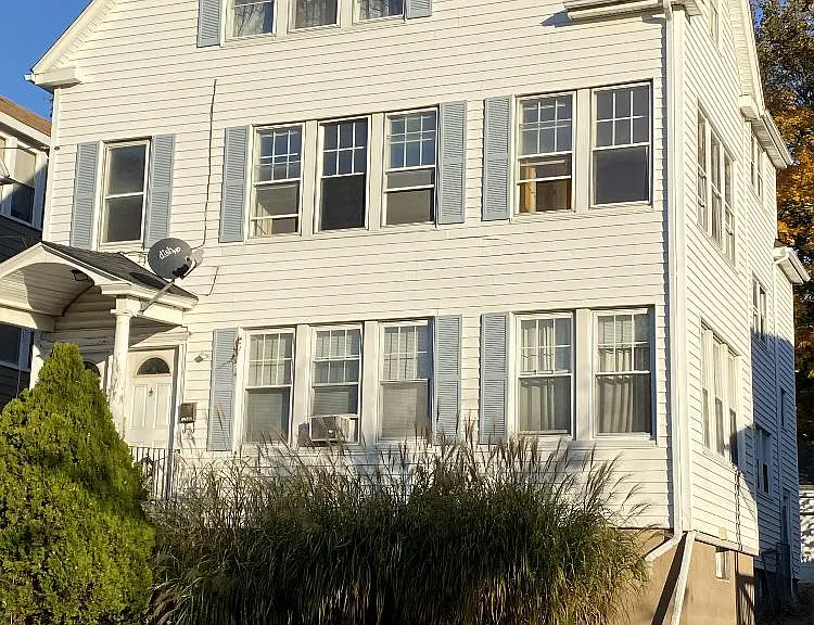 257 Sheffield Ave — Photo 14