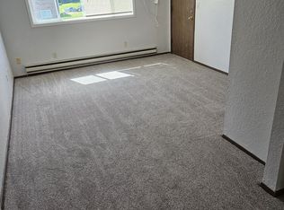 2845 Springreen Dr, Asbury, IA 52002