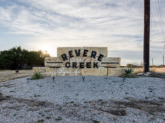 5th image of 301 Sharla Smelley Rd