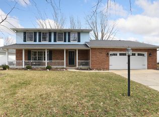 806 Wesley Ave, Savoy, IL