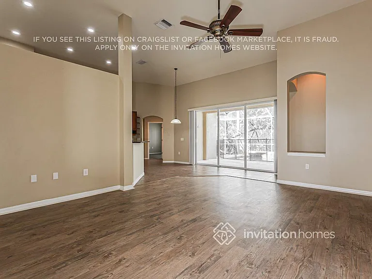 2313 Nesslewood Dr — Photo 9