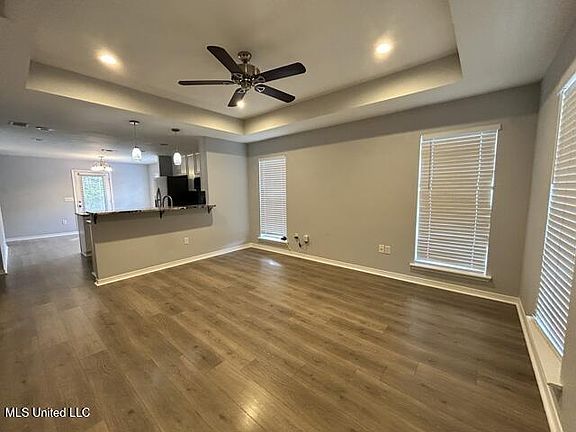 2nd image of 11509 Caroline Ct