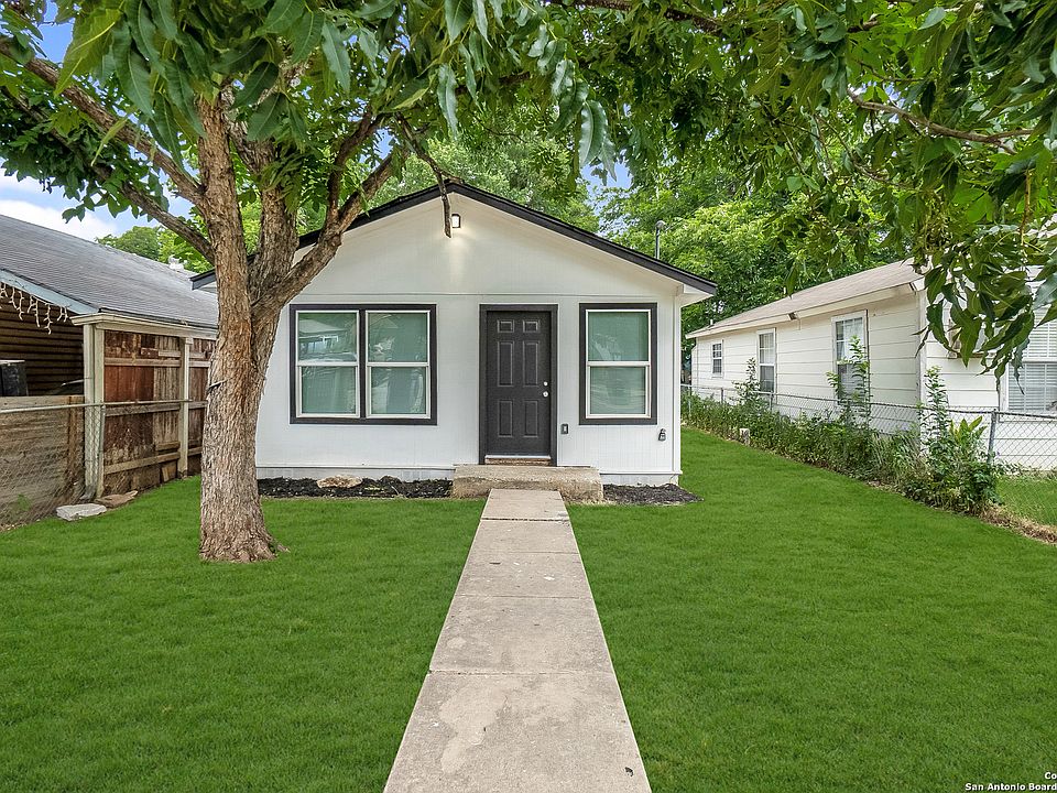 1st image of 3531 S Laredo St