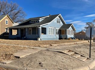 904 B St, Benkelman, NE 69021