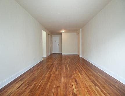 2nd image of 13957 35th Ave #3E