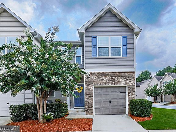 2nd image of 3353 Blue Springs Walk NW