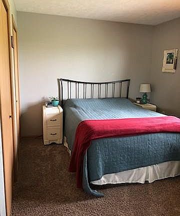 2nd image of 502 1/2 Delevan Ct