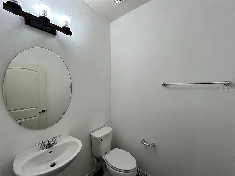 10638 Aldo Moro Dr — Photo 5