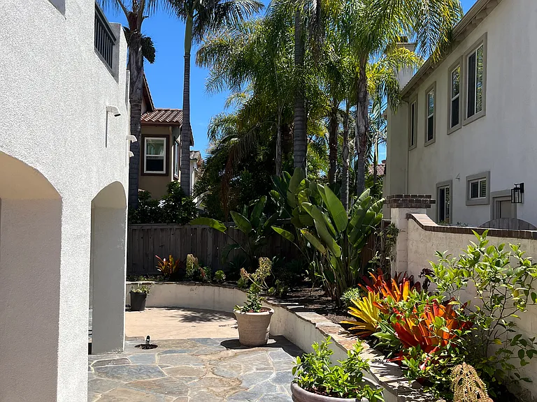 7437 Magellan St — Photo 34
