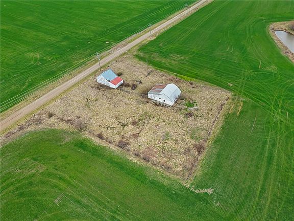 3rd image of S 800th Rd